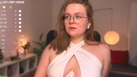 Emily  online show from January 29, 3:04 pm