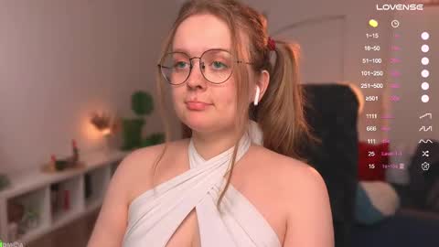 Emily  online show from March 2, 12:32 pm