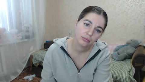 emilyfork online show from February 10, 1:04 pm