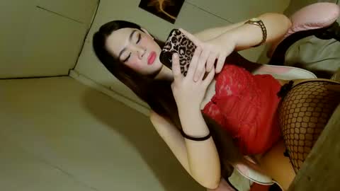 ariane online show from April 8, 10:59 am