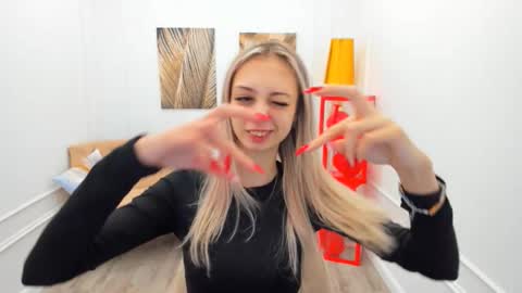 Emily online show from March 3, 7:31 pm