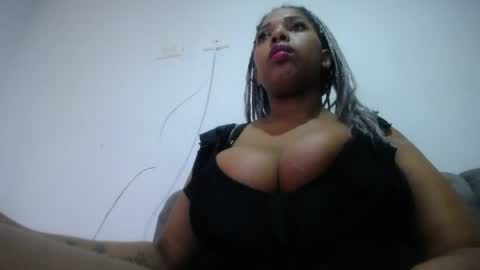 Emilyhines online show from April 30, 8:26 pm