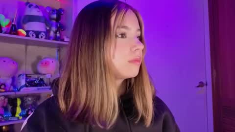 VALEEEN online show from February 24, 2:48 pm