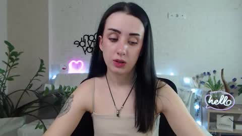 Snapshot of emilylayer chatting on February 19, 12:46 am Emyli online show from February 19, 12:46 am