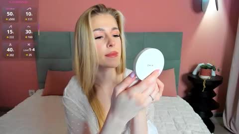 emilymagnificent online show from March 15, 1:44 am