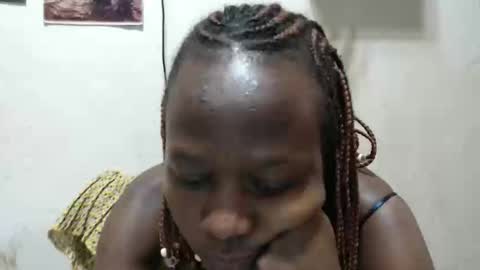 Emilly online show from April 5, 10:45 am