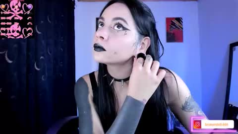  Emily Support me to have 100 likes plx online show from November 13, 7:35 pm