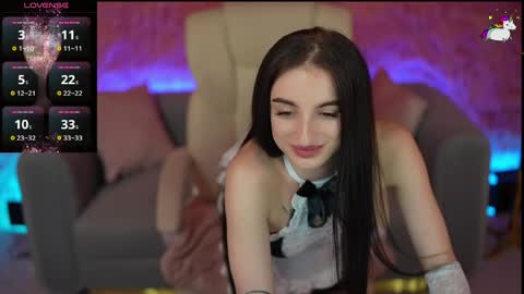 Snapshot of emilyymoon chatting on May 26, 12:56 pm emilyymoon online show from May 26, 12:56 pm