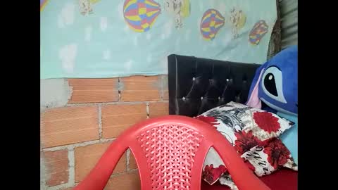 L i a    time online 7am - 1pm Gtm-5  online show from November 19, 6:08 pm