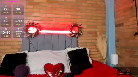 Hey Im EmmaHelp me reach 100 likes online show from June 30, 7:04 pm