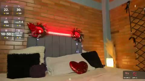 Hey Im EmmaHelp me reach 100 likes online show from August 1, 8:30 pm