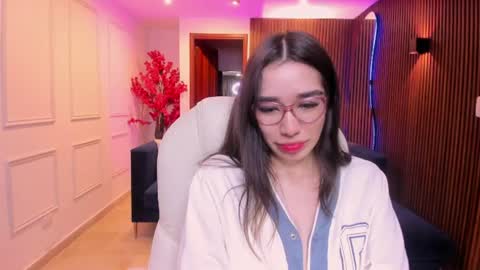 Snapshot of emma_caarter chatting on July 28, 3:24 am emma_caarter online show from July 28, 3:24 am
