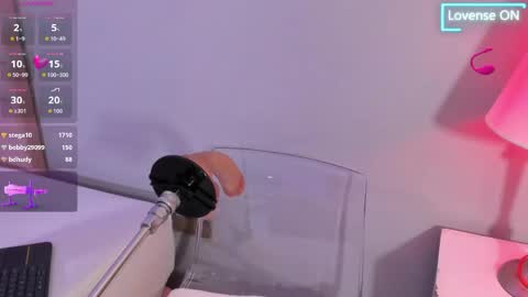 emma online show from April 16, 3:29 am