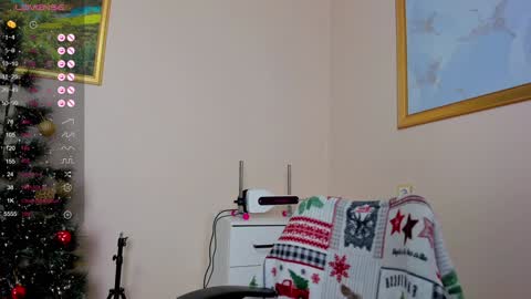 Emma online show from December 21, 2:09 am