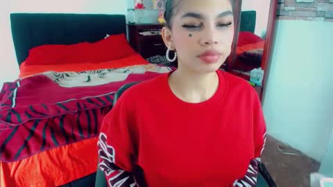 emma online show from March 29, 11:38 pm