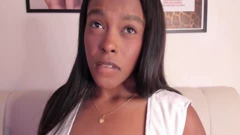 emma_jonness online show from March 6, 6:37 pm