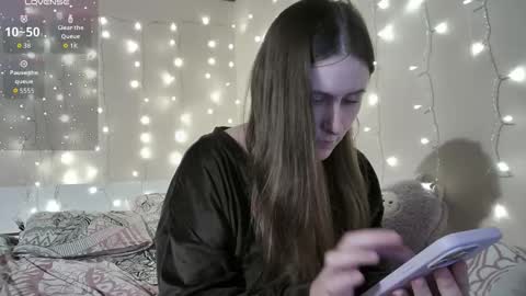 emma_just online show from December 18, 6:36 pm