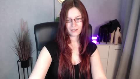 emma online show from February 6, 6:51 am