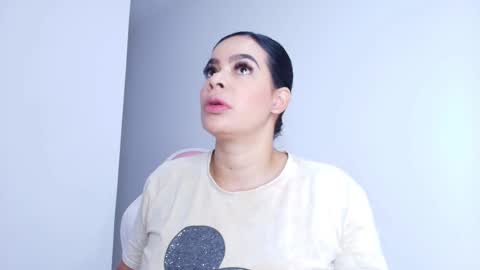 emma online show from November 7, 11:54 am