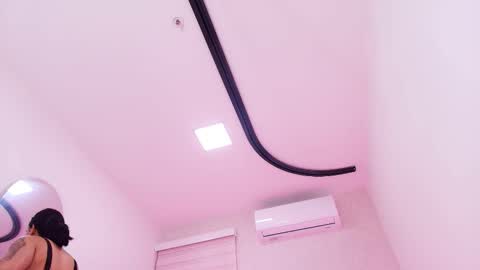 emma online show from November 24, 11:54 am