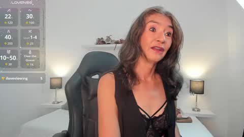 Emma  online show from March 26, 11:38 am