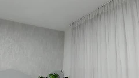 Emma Morgann online show from February 28, 11:22 am