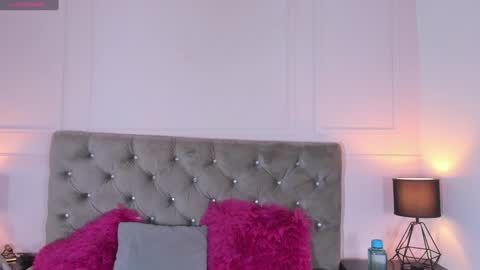 Snapshot of emma_payton chatting on January 20, 11:35 am Emma online show from January 20, 11:35 am