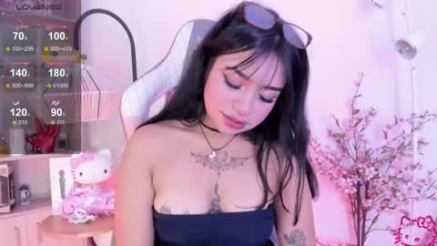 EMMA  online show from February 23, 6:49 pm