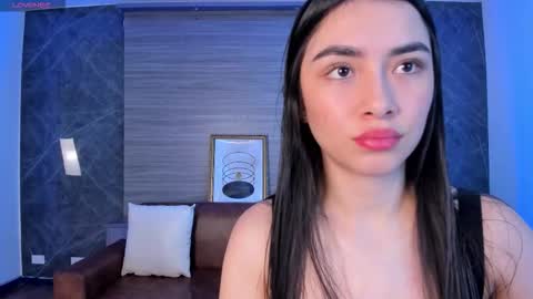 Snapshot of emmaa_robertts chatting on October 10, 10:47 am Emma Everyday From 0530 to 1430 Col Time online show from October 10, 10:47 am