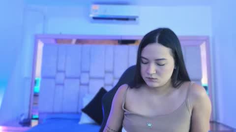 Emma online show from September 17, 11:45 am
