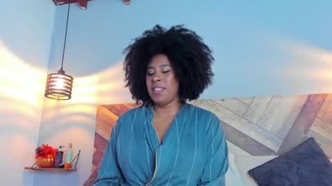 Snapshot of emmabrantt chatting on January 9, 4:19 am Emma Brant online show from January 9, 4:19 am