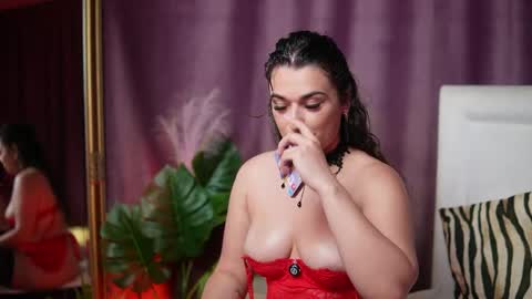  Emma  online show from May 24, 7:52 pm