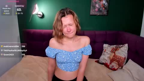 Snapshot of emmaethereal chatting on March 2, 7:15 am Emma 3 online show from March 2, 7:15 am