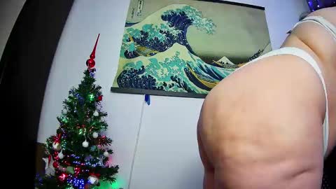 emmakros online show from December 20, 10:16 am