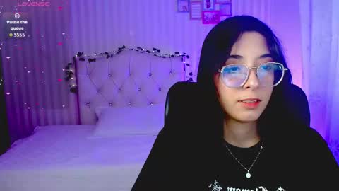 Emmas Room online show from February 24, 1:36 am