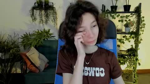 emmanuellbrown online show from February 1, 4:00 am