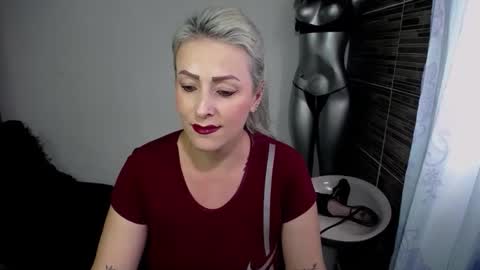 Emma online show from May 23, 7:51 pm