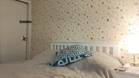 Emma online show from March 13, 8:48 pm