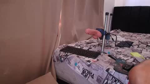 emmi_11 online show from November 27, 2:19 pm