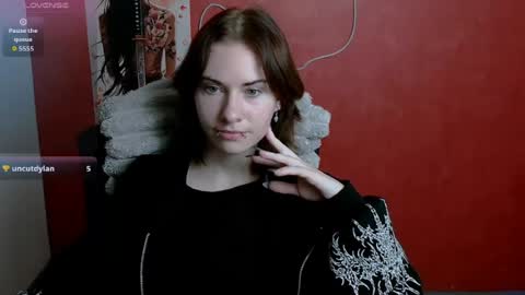 Snapshot of emmi_rossum chatting on July 7, 11:14 am Emmi online show from July 7, 11:14 am
