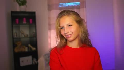 Snapshot of emmie_murray chatting on September 27, 1:16 pm Emmie online show from September 27, 1:16 pm