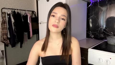 Kosandra online show from May 7, 8:09 am