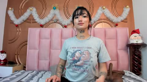 Emmily keller online show from January 3, 1:25 pm