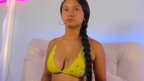 Snapshot of emmilybratz chatting on May 12, 9:12 pm EMMILY online show from May 12, 9:12 pm