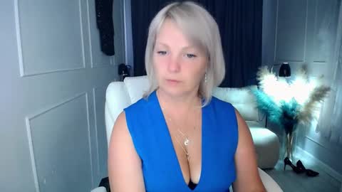 emmmam online show from March 17, 9:23 am