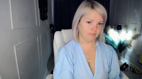 emmmam online show from April 14, 7:58 am