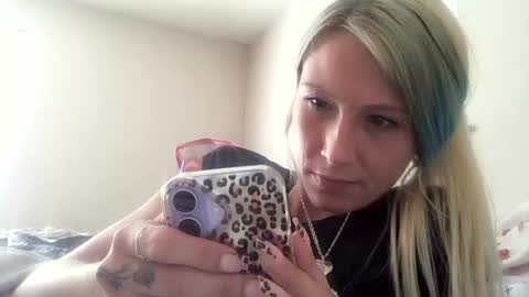 emmwarr1514 online show from June 15, 7:49 pm