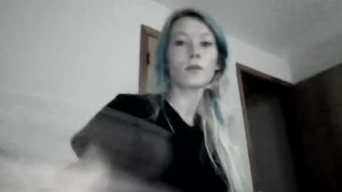 emmwarr1514 online show from July 1, 12:51 pm