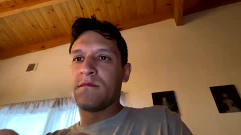 Snapshot of emoladyboy chatting on November 2, 11:45 am EMO online show from November 2, 11:45 am