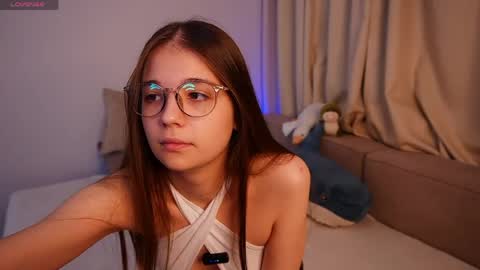 Leela online show from May 29, 4:32 am